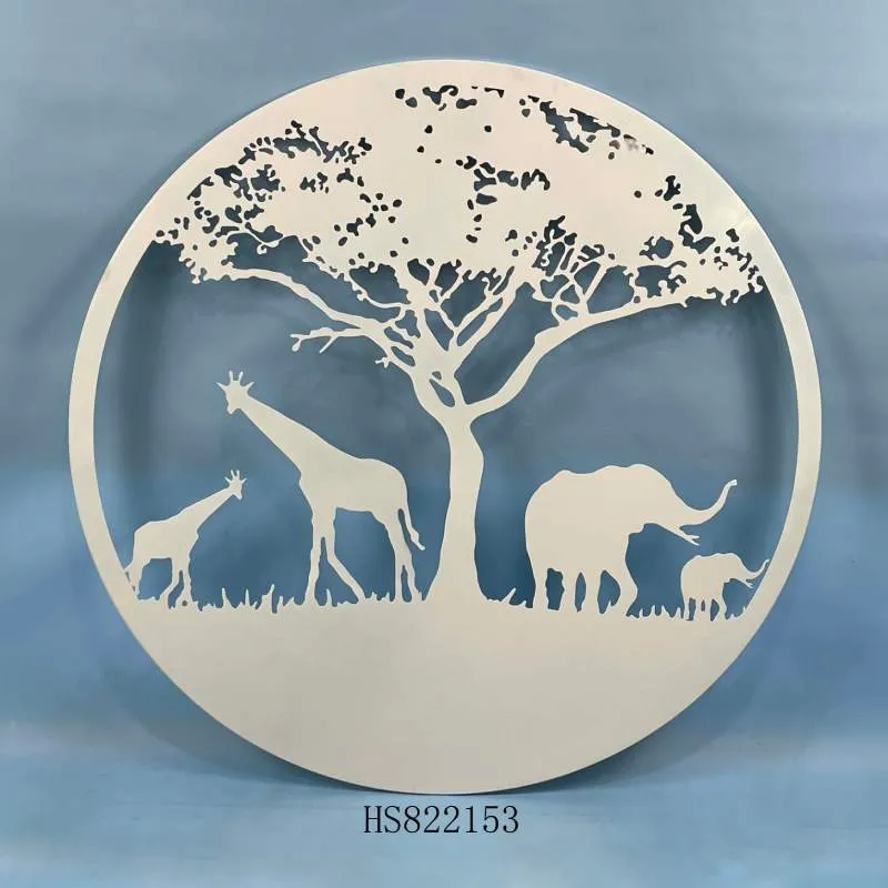 Pyöreä metalliseinäkoriste